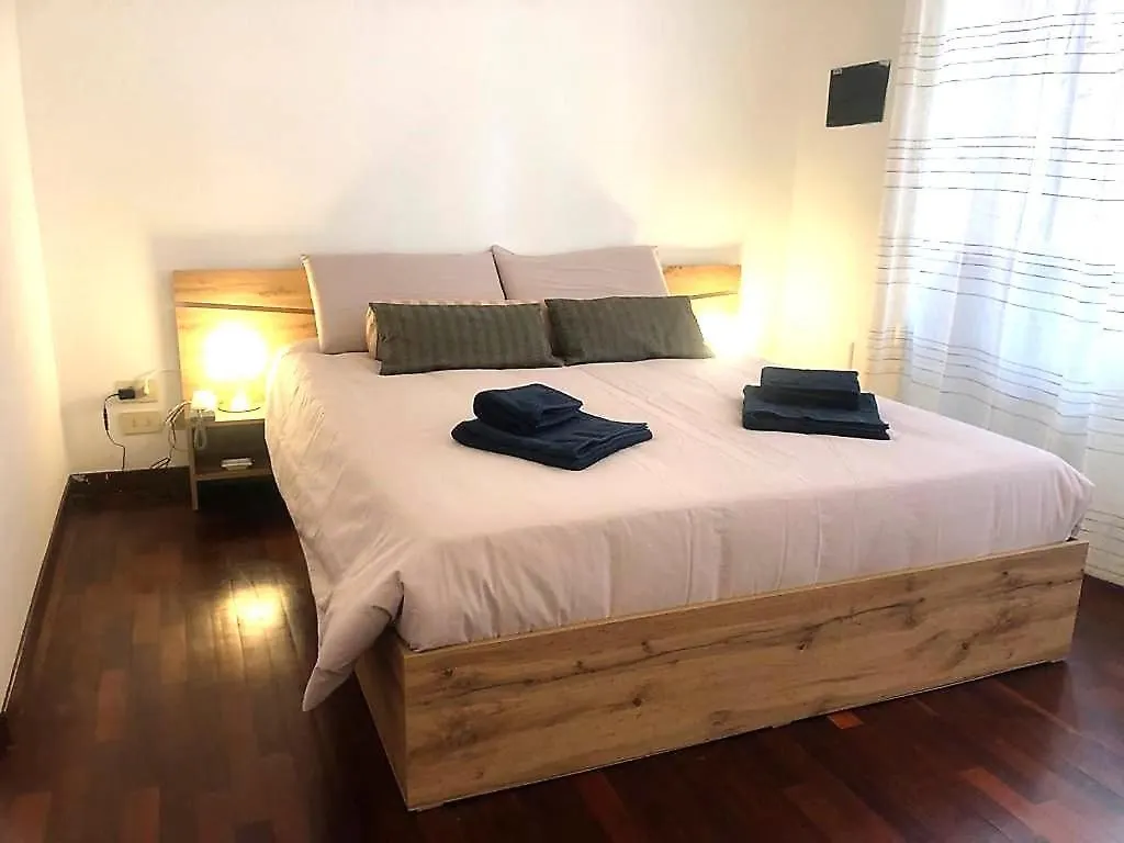 House Clodia Apartment Rome Italy